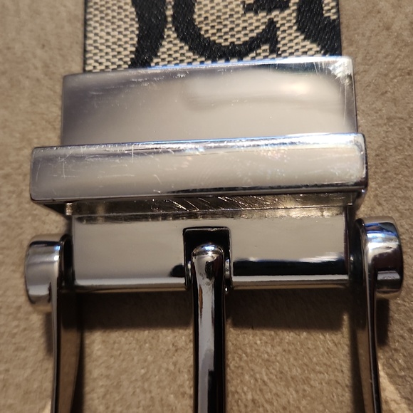 Guess Belt - Picture 3 of 6